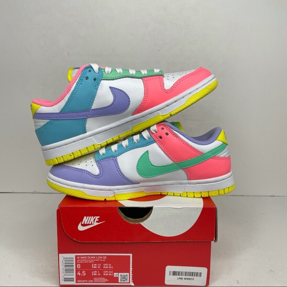 Nike Dunk Low SE WMNS “Candy/Easter” NEW 2021 - Picture 3 of 4
